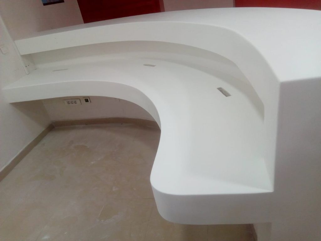 Curved Corian Counter